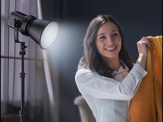 Content Creator Essentials RALENO LED Video Light, 192 LEDS Panel