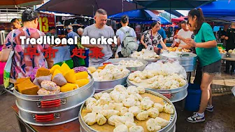 Traditional Chinese rural market, full of delicious street food, A place to relax and unwind