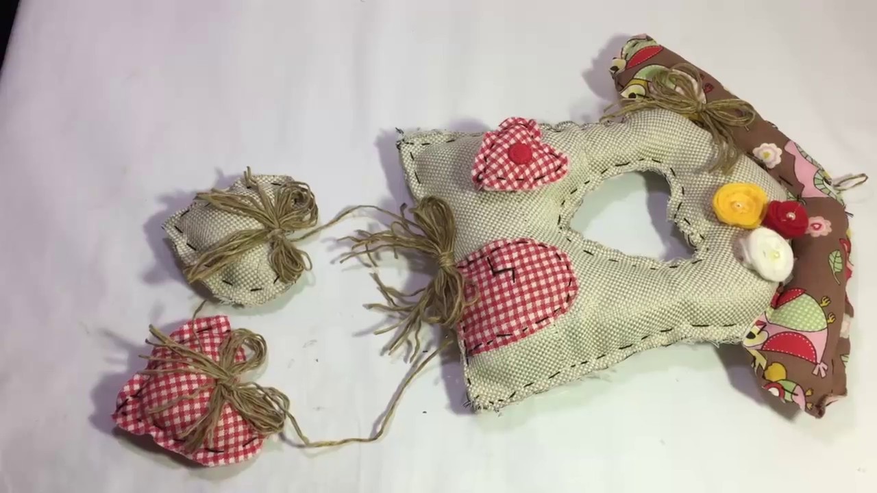 ♥ ✂ Enfeite de Porta Casinha  em tecido ♥ ✂