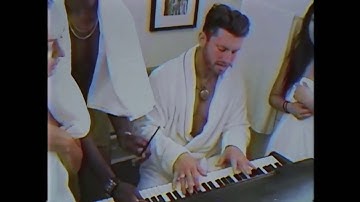 Marc E. Bassy - Plot Twist (Shower Version)