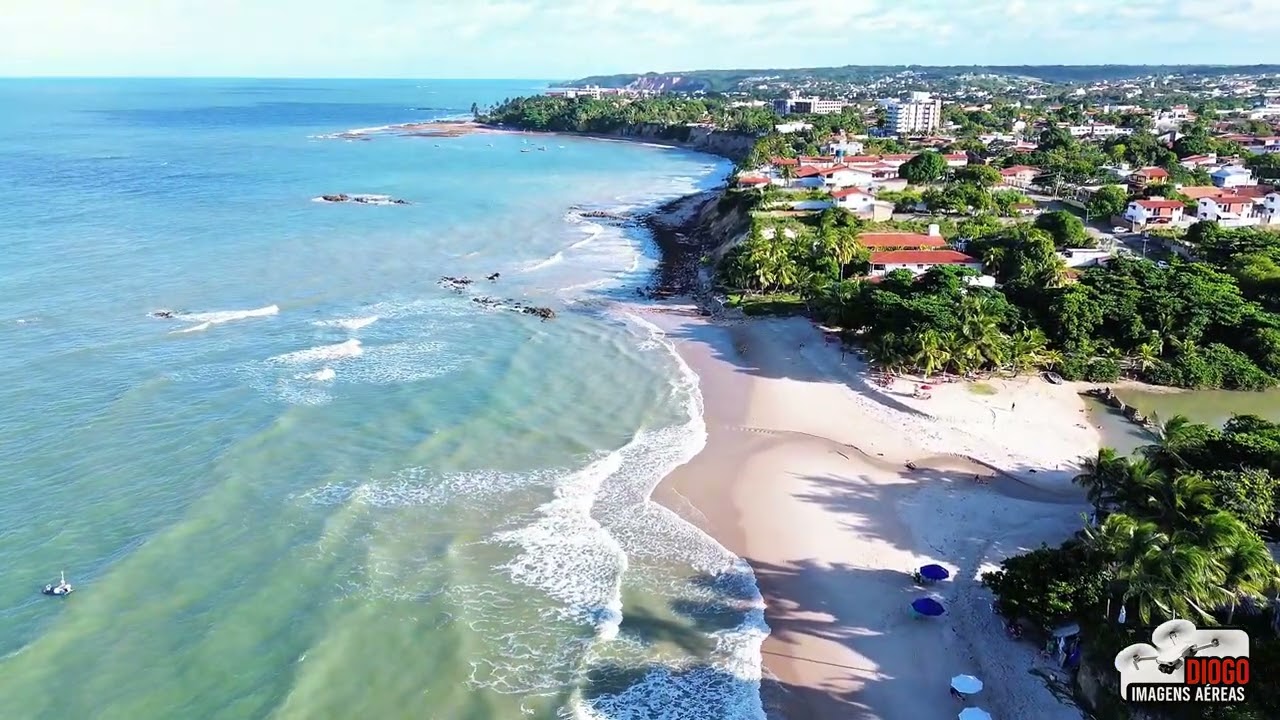 Voo de Drone na Orla de Jacumã - Litoral Sul de João Pessoa 🏖️✨ DJI MINI  em 4K 