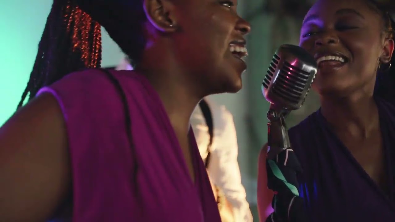 EXTRAORDINAIRE  (LE PAROLIER BLAISE BINDA)