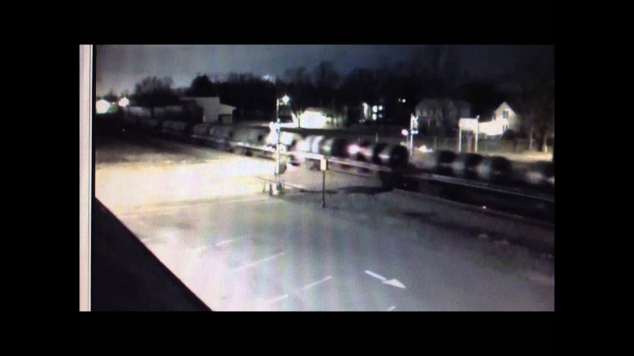 bnsf 5729 Lots of Surprises on the Chesterton Railcam (11/26/12) - An Executive SD70MAC and More!