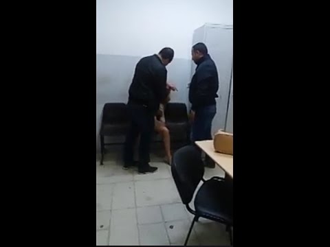 تونسية سكرانة تشتم الامن بكلام زايد 