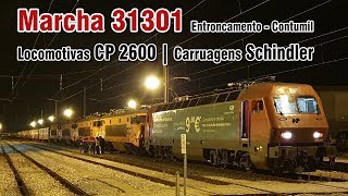 Comboio 31301 no Entroncamento - locomotivas CP 2600 e carruagens Schindler