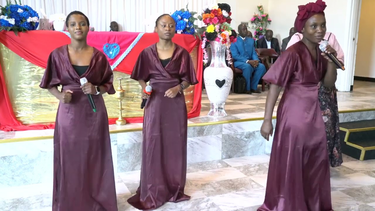 ⁣ESTHER NIYOKWIZERA AWAGUSA WENGI.