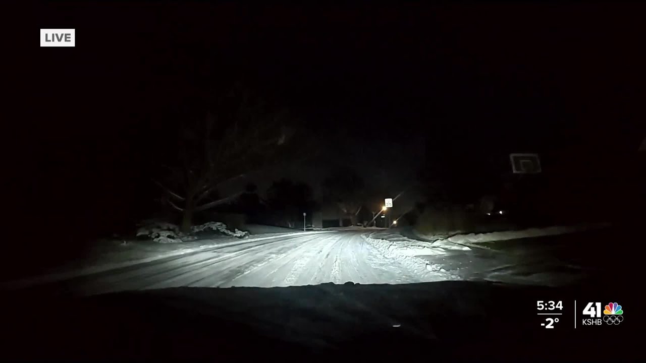 KSHB 41's Olivia Acree checks out roadways on the Kansas side