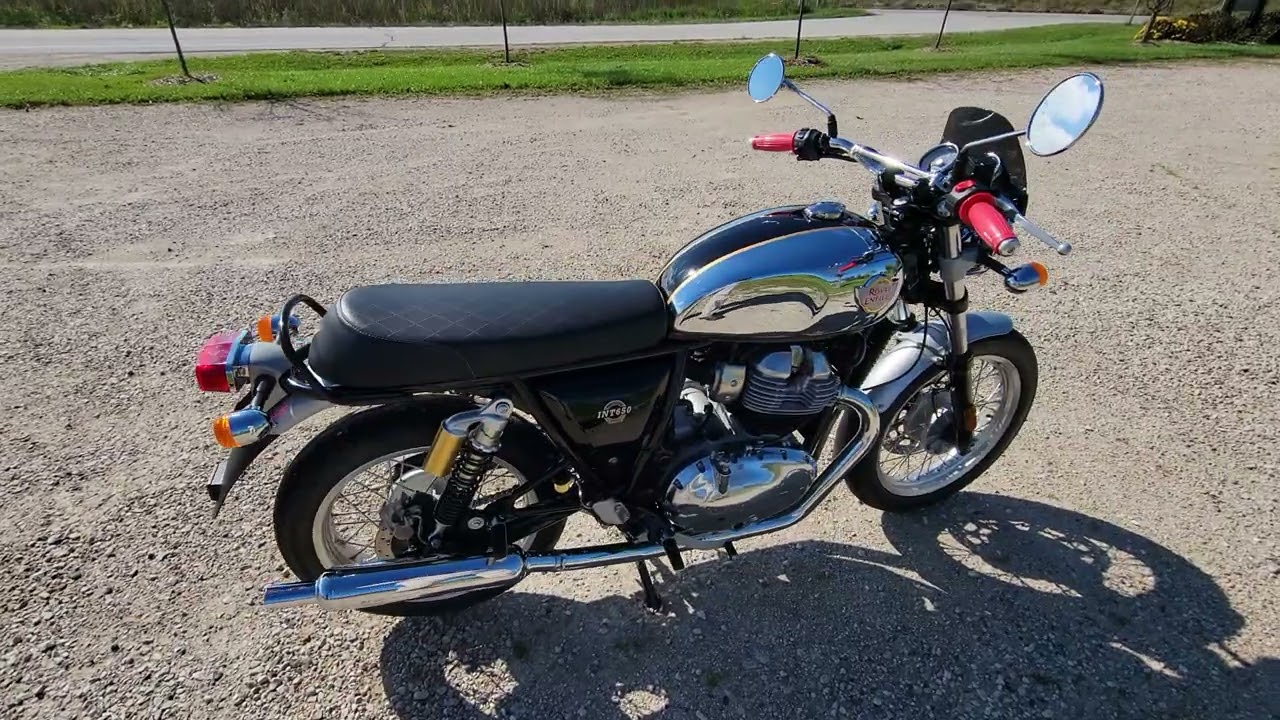 AEW Muffler Sound on a Royal Enfield Interceptor