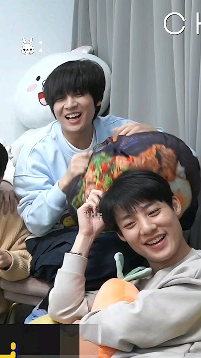 #SailubPon reaction on their NC scene in #LoveNoLongBeansEp4 was soo different 😅😅😅 #blseries