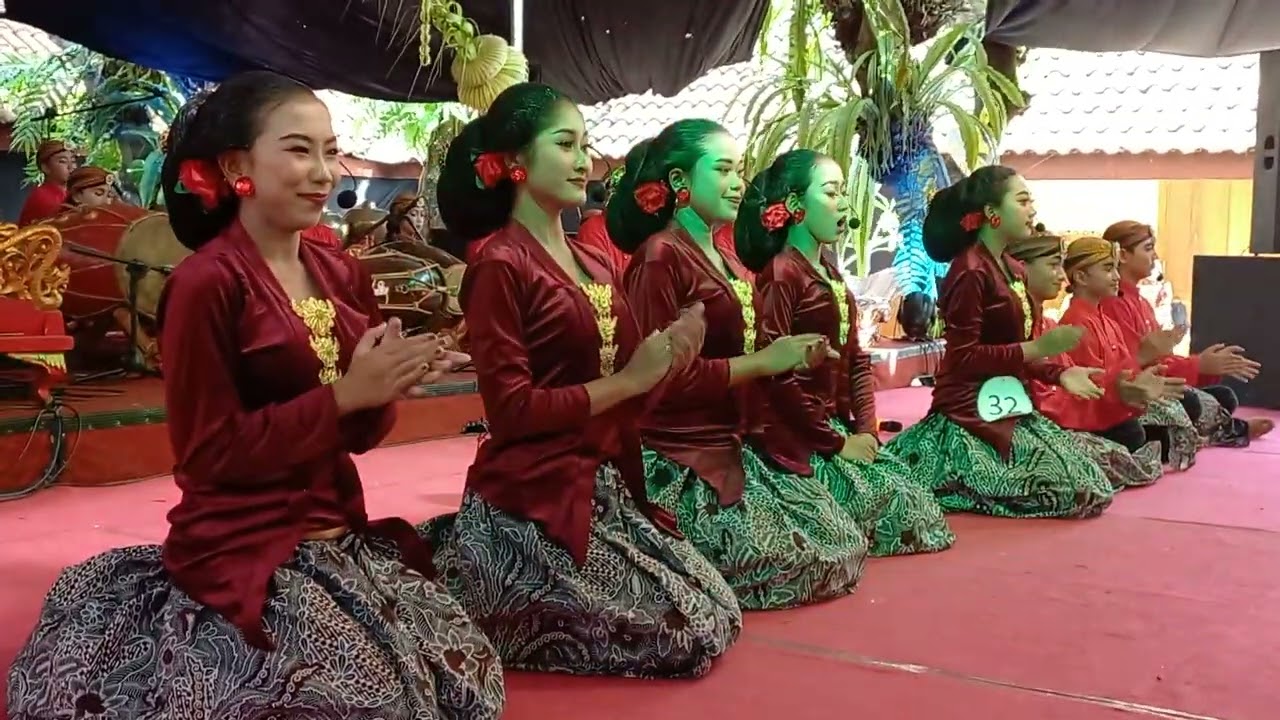 LOMBA KARAWITAN JUARA 1 (Pertama) SMPN 2 Tulungagung 2023  @siera5468