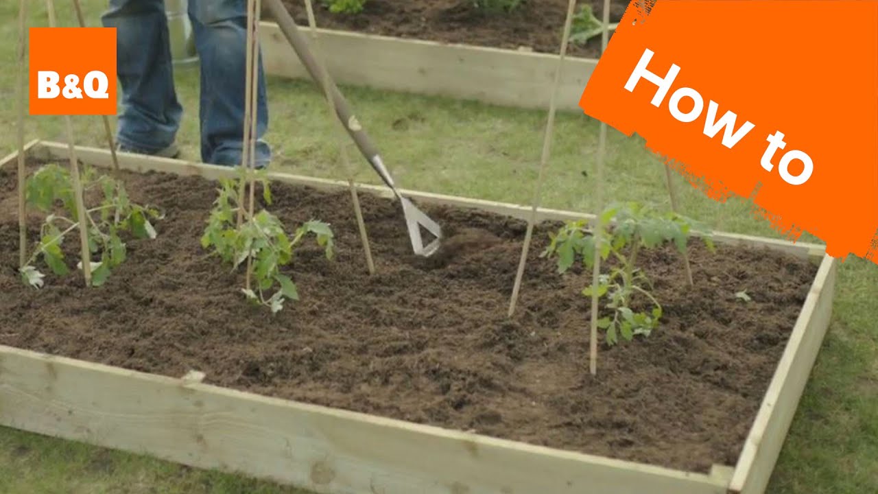 A guide to soil types & weeding tips