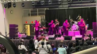 The Mighty Clouds Of Joy - (Somewhere Around The Throne) 10/04/25 Augusta Ga 