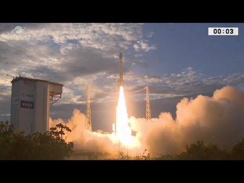 Video: Eine Rakete Mit Einem Satelliten Für Facebook Wurde Mit Feuerball Gezündet - - Alternative Ansicht