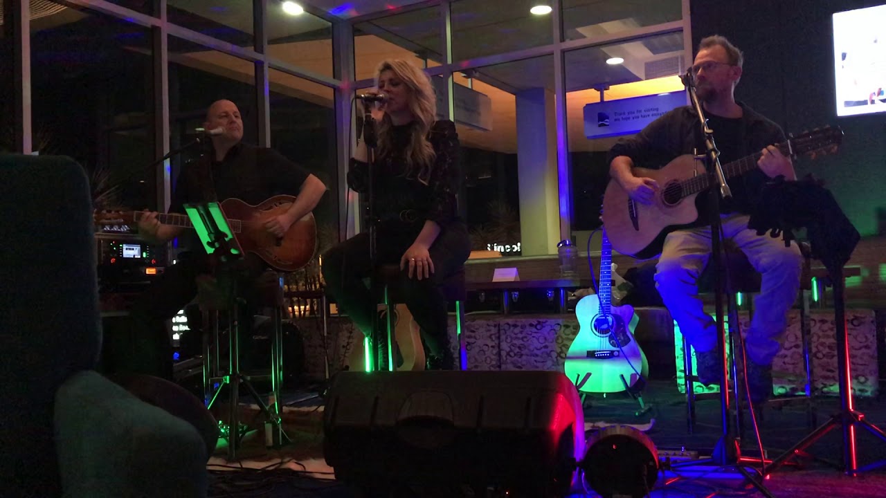 Shallow - Lady Gaga & Bradley Cooper cover by El' Devi