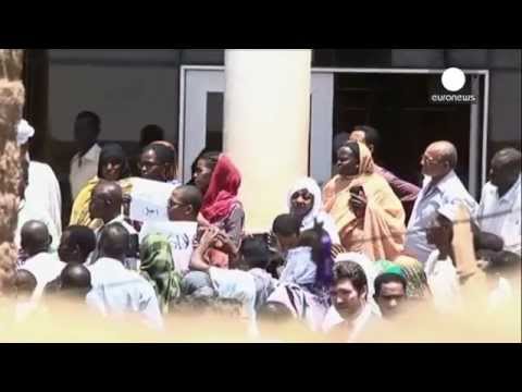 القضاء السوداني يقضي بإعدام شابة حامل إعتنقت المسيحية