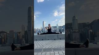 Однажды в Гонконге #jcvd #hongkong #acrobatics #splits