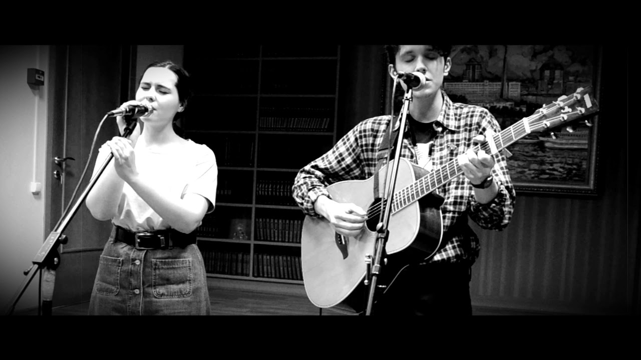 дуэт певцов