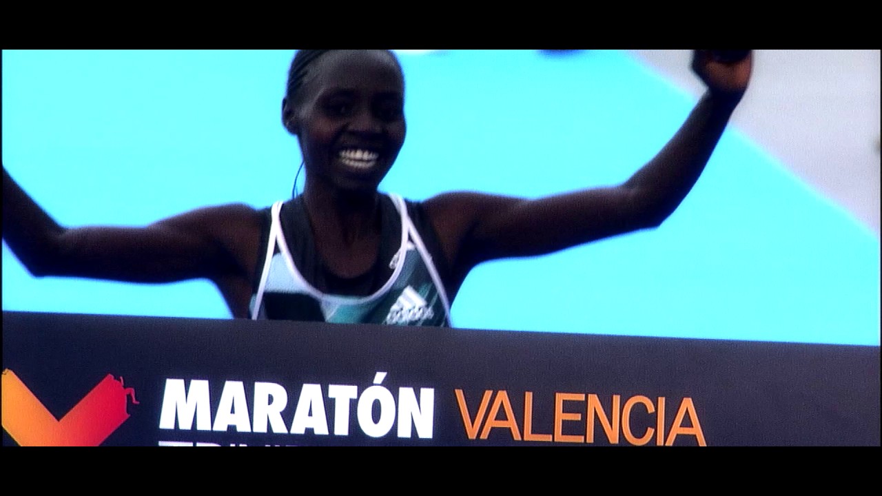 [ENG] Valencia Marathon: official video 2016 maratona de lisboa