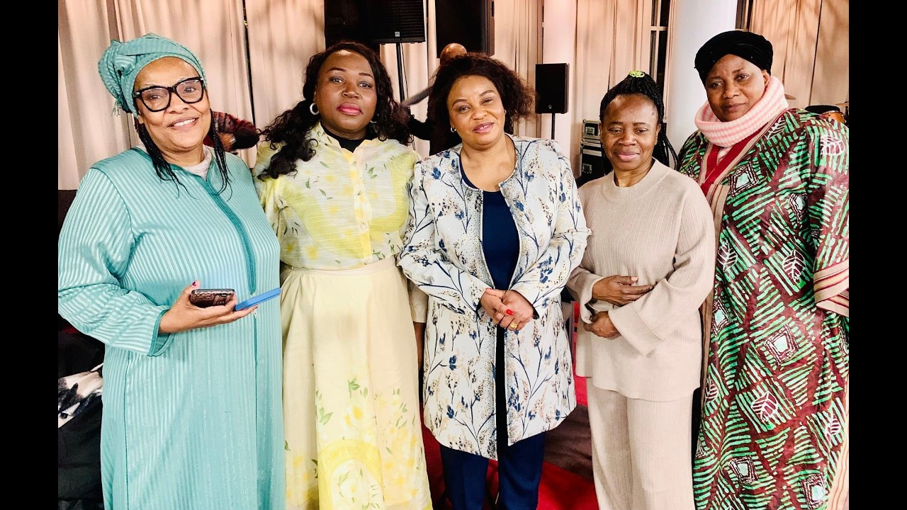 DANS LA SANCTIFICATION DIEU NOUS PARLE  ET NOUS RÉVÈLE DES CHOSES CACHÉES  (PRUDENCE MOUDOUDOU)