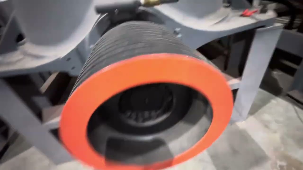 Гидравлические дробилки конусные камня HP и CH со скидкой продать . Срочно Срочно  +8615538182330 