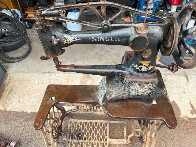 Singer 29K1 part 2 sewing machine disassembly - YouTube