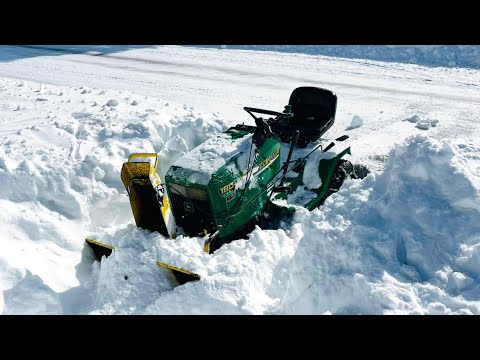 John Deere Lawn Tractor VS The Blizzard Of 2025! - YouTube