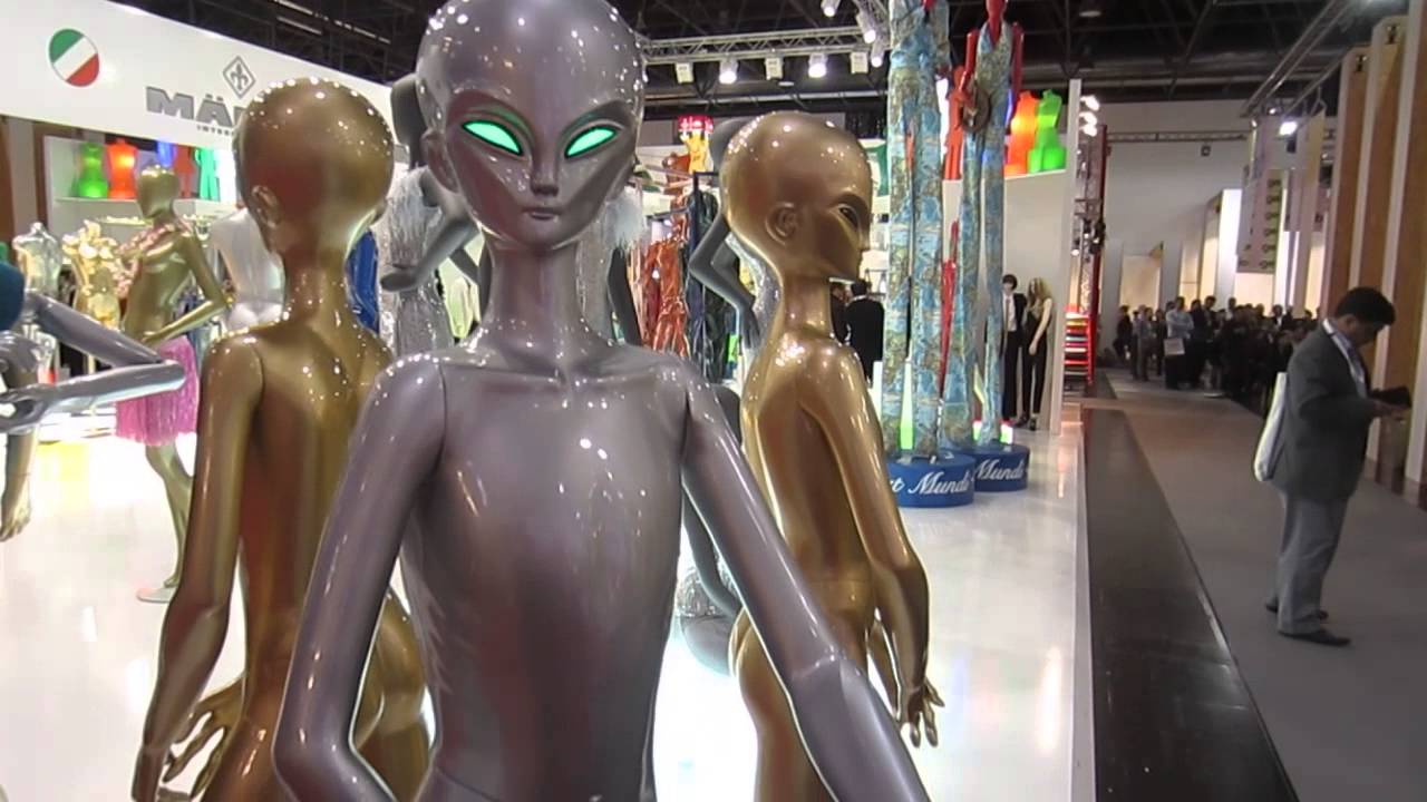 Retail Mannequin - Animated