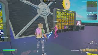 Starwars weapon in 1v1v1 map