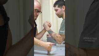 Любительский армрестлинг #armwrestling #kingofthetable #eastvswest #армрестлинг #всратлет