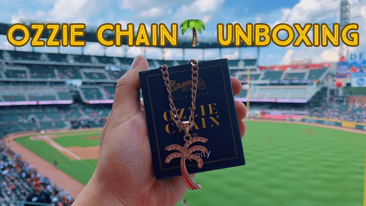 ozzie albies chain