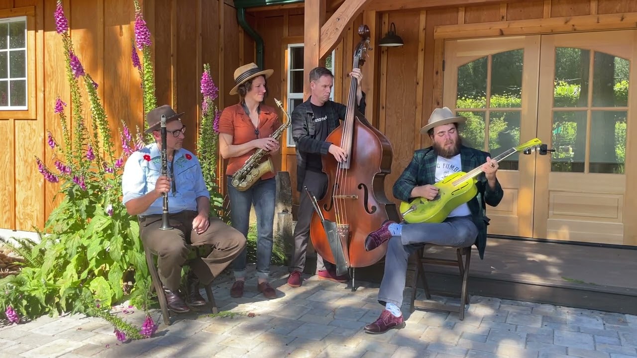 I Cover the Waterfront :: Lauryn Gould, Jonathan Doyle, Hunter Burgamy, and Ryan Gould