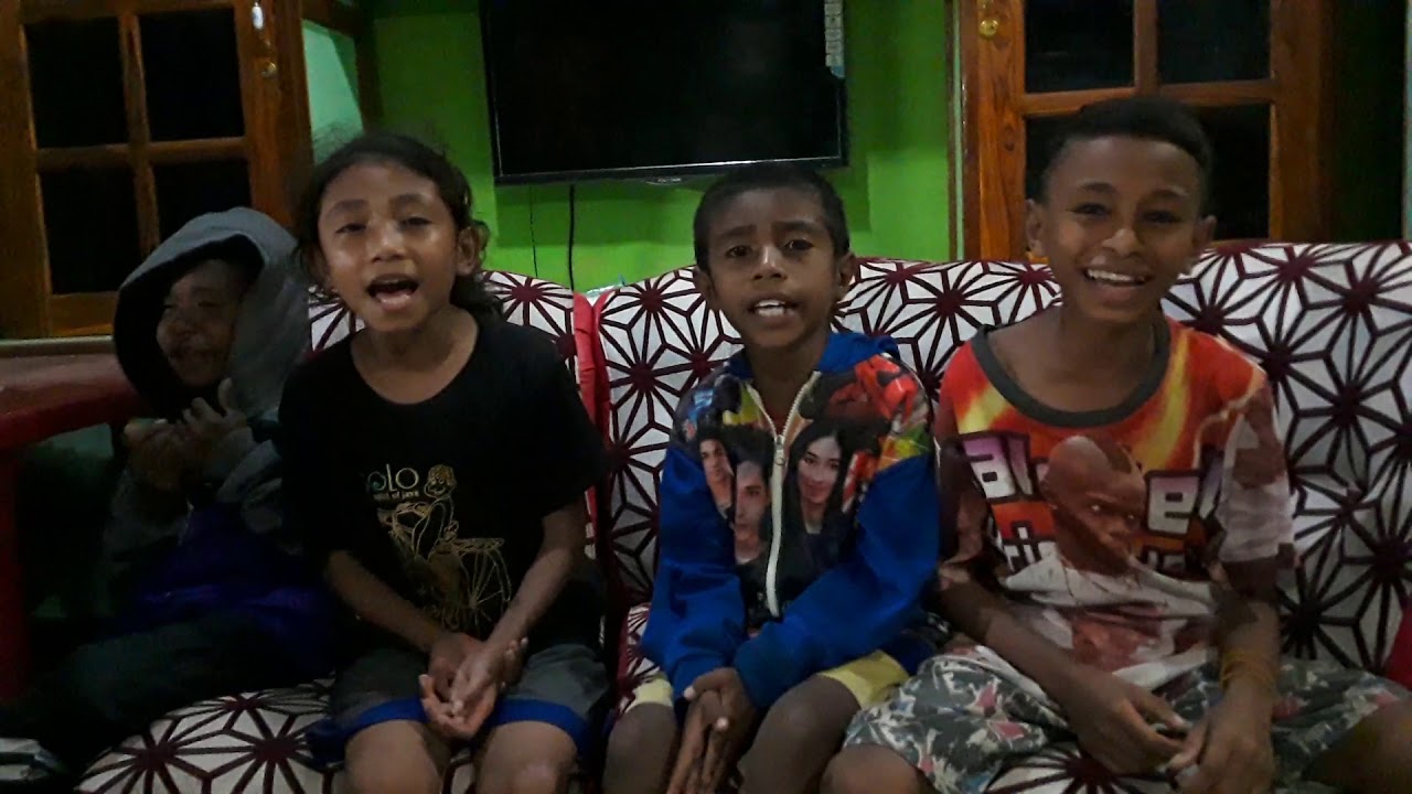 4 orang sahabat - YouTube