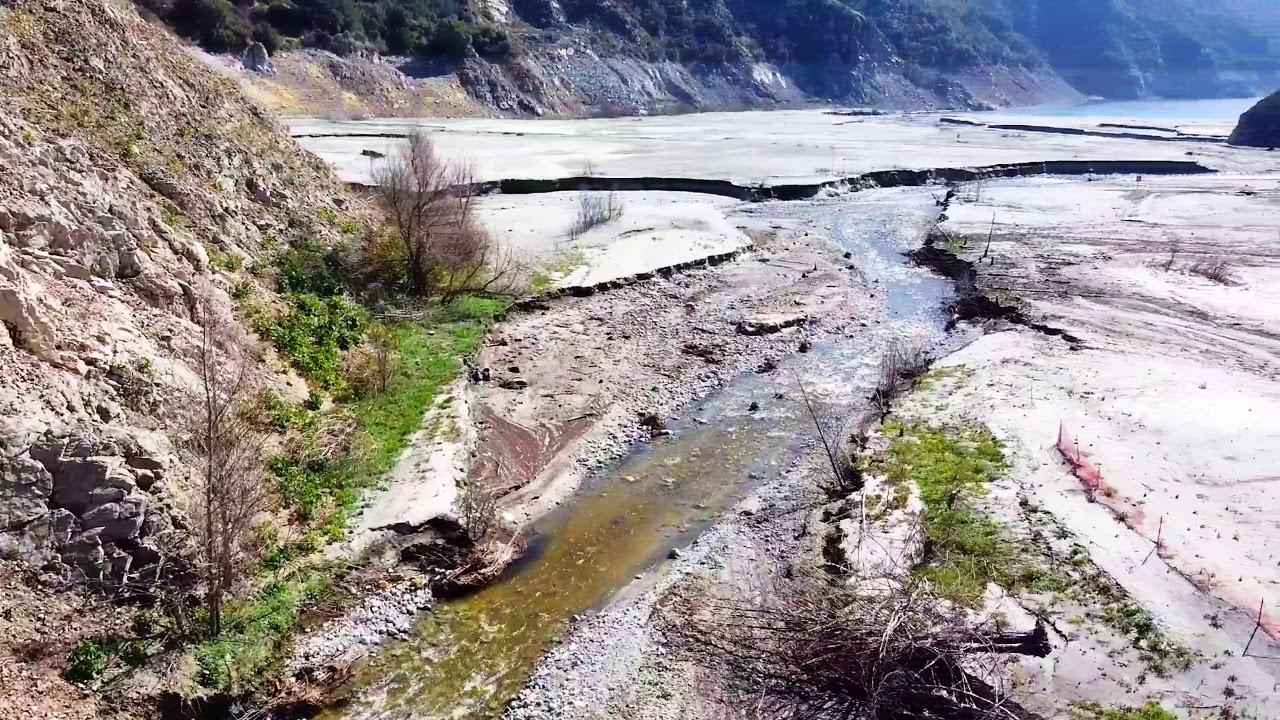 San Gabriel Reservoir drone flyby