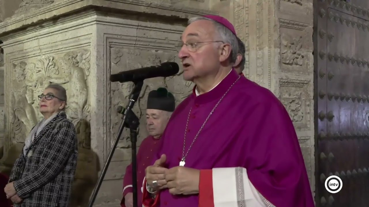 Lunes santo de sobriedad y austeridad con el Gran Poder de El Zapillo