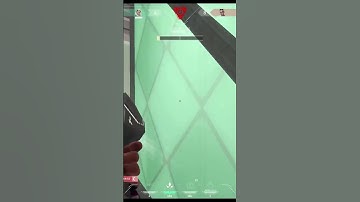 Can’t be believe this bug won a 2v5! #Valorant #Shorts