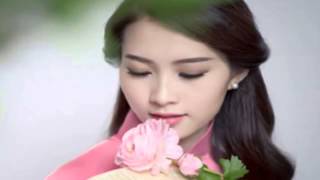 Video thumbnail of "Tàn tro - Minh Tuyết"