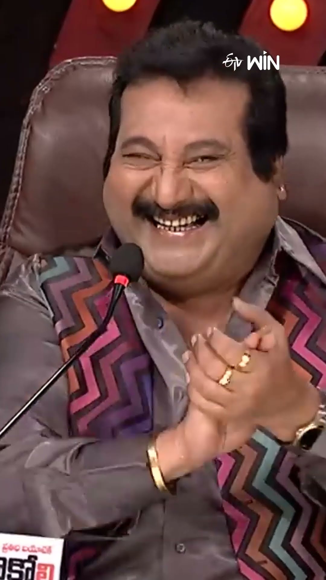 #shorts - గిఫ్ట్ ఇస్తే షాక్ అవ్వాలంట, మరీ ఎలాంటి గిఫ్ట్ ఇచ్చాడో చూడండి.! #jabardasth #comedy#sudheer