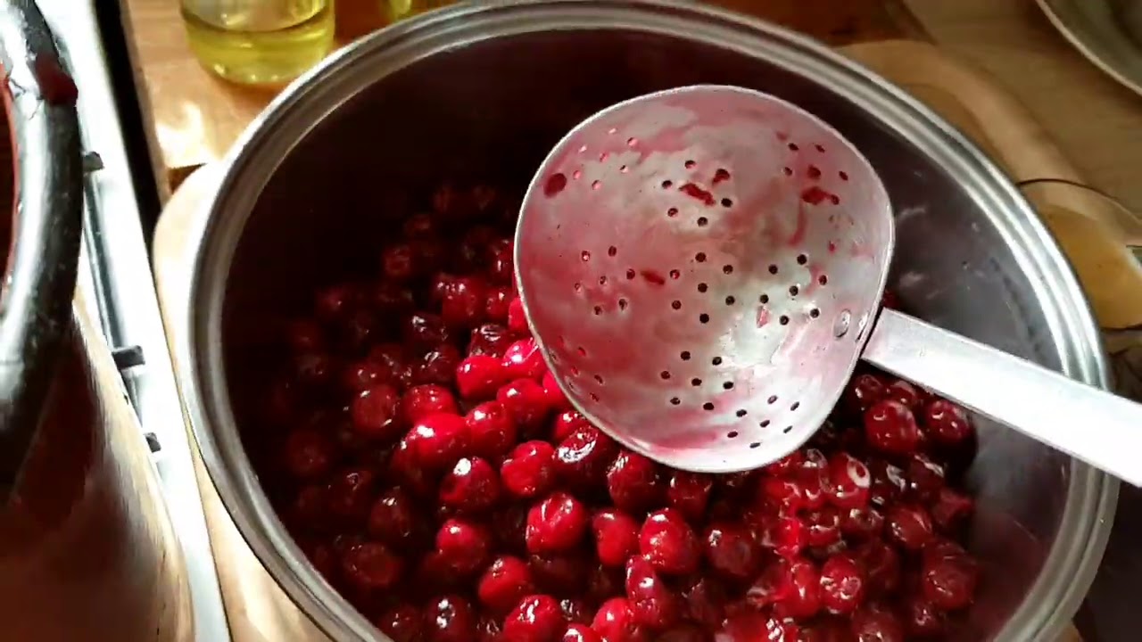 Syrop z wiśni (pięciodniowy), bardzo polecam.