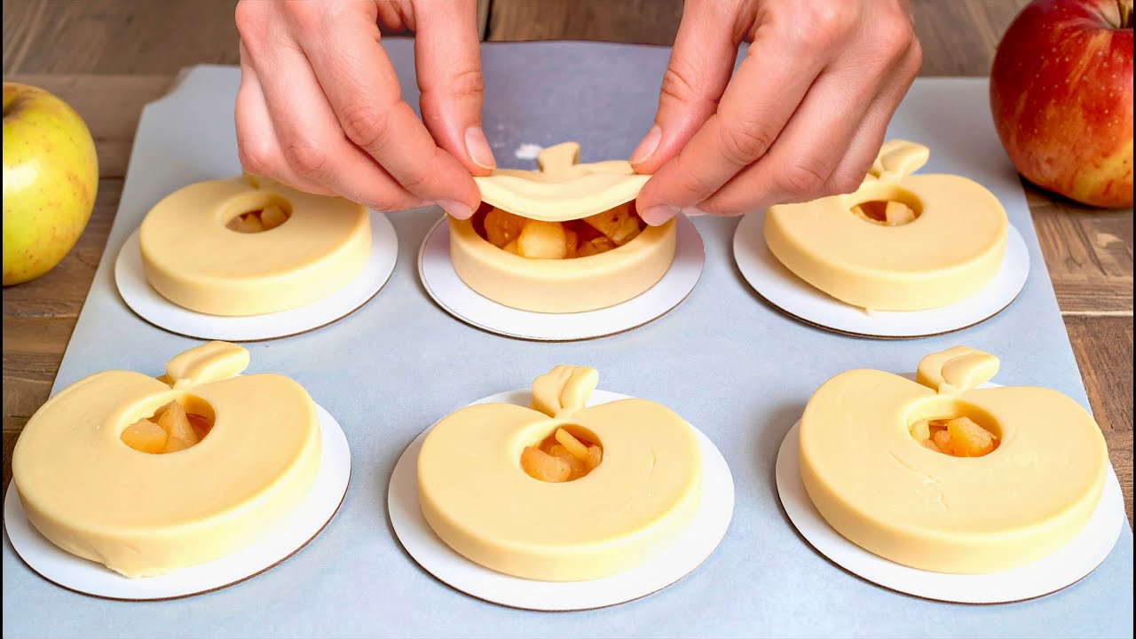 Если у вас есть простое слоёное тесто и яблоки, приготовьте этот десерт на каждый день!