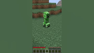 Found a Creeper that Blows Up Twice! Minecraft #shorts