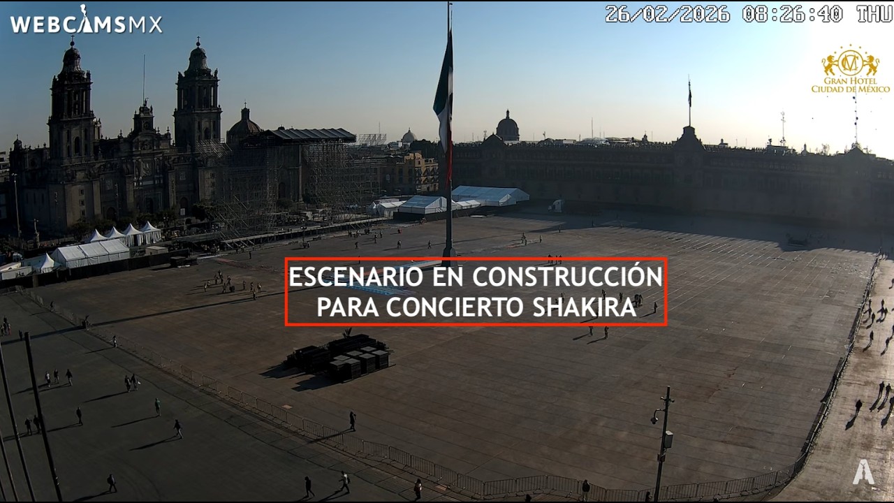 🚨 #CDMX ((SHAKIRA)) | Levantando escenario para concierto. #Zócalo #EnVivo