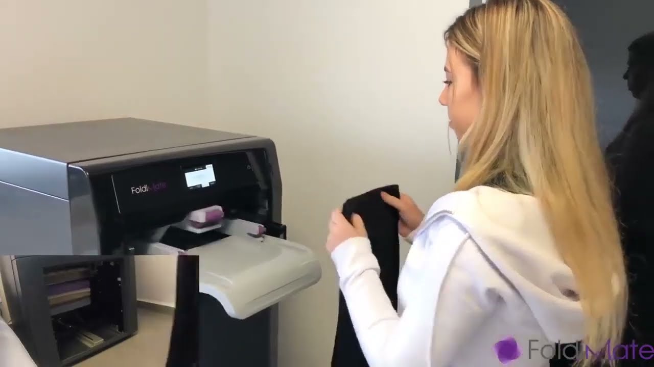 Patológico ladrón adiós FoldiMate: La máquina que dobla la ropa en 5 segundos - Maestros Del  Planchado
