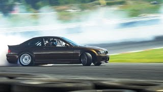 E30Meet 2016 - BMW drifting/racing/car show (2.5K)
Norwegian BMW meet at Rudskogen Motorpark. July 14-17th 2016. Arranged by E30Meet
Music courtesy of Epidemic Sound (in following order:)
Shlow Motion 2 - Niklas Ahlström
Frankenbeats 2 - Niklas Gustavsson
Lights Out Work Out 3 - Niklas Ahlström
Furious 2 - Niklas Gustavsson E30Meet 2016 - BMW drifting/racing/car show (2.5K)