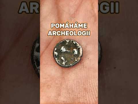 Nález keltské stříbrné mince během archeologického výzkumu #detektorykovu