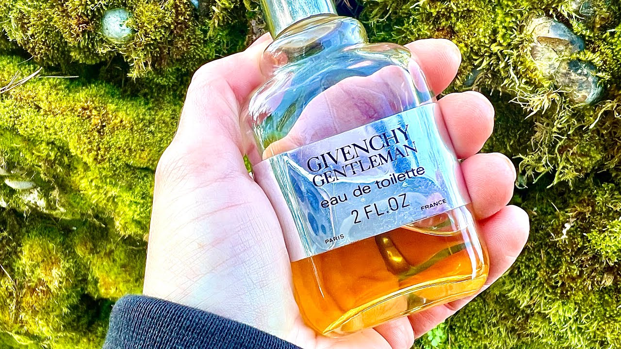 Givenchy Gentleman (original 1974 version) | Vintage Masculine Cologne by Paul Leger, perfumer