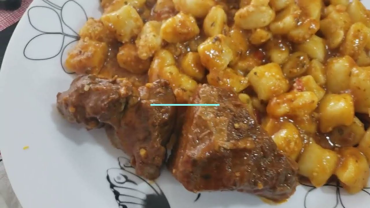 ÑOQUIS DE LECHE,  CON ESTOFADO