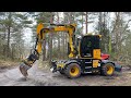 Köp Grävmaskin JCB Hydradig 110W med tiltrotator med grip & 3 skopor på Klaravik