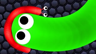 1450 IQ MOVE vs HACKER SNAKE! (Slither.io) screenshot 4