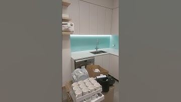 glass splashback painted seafoAM #design #splashback #kitchen