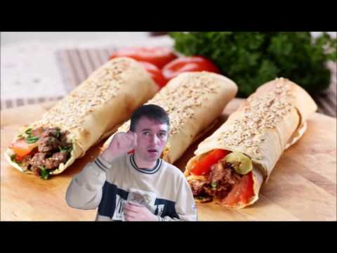 Video: Tuisgemaakte Kebab Op Hoenderspiesies